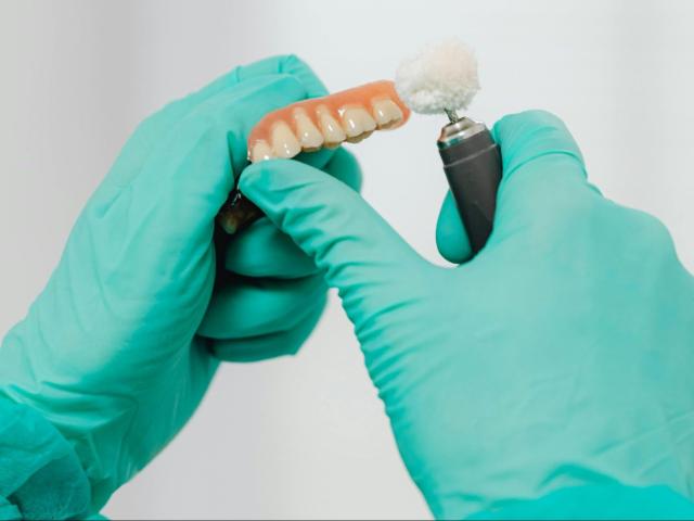 K�p - Akril fogsor