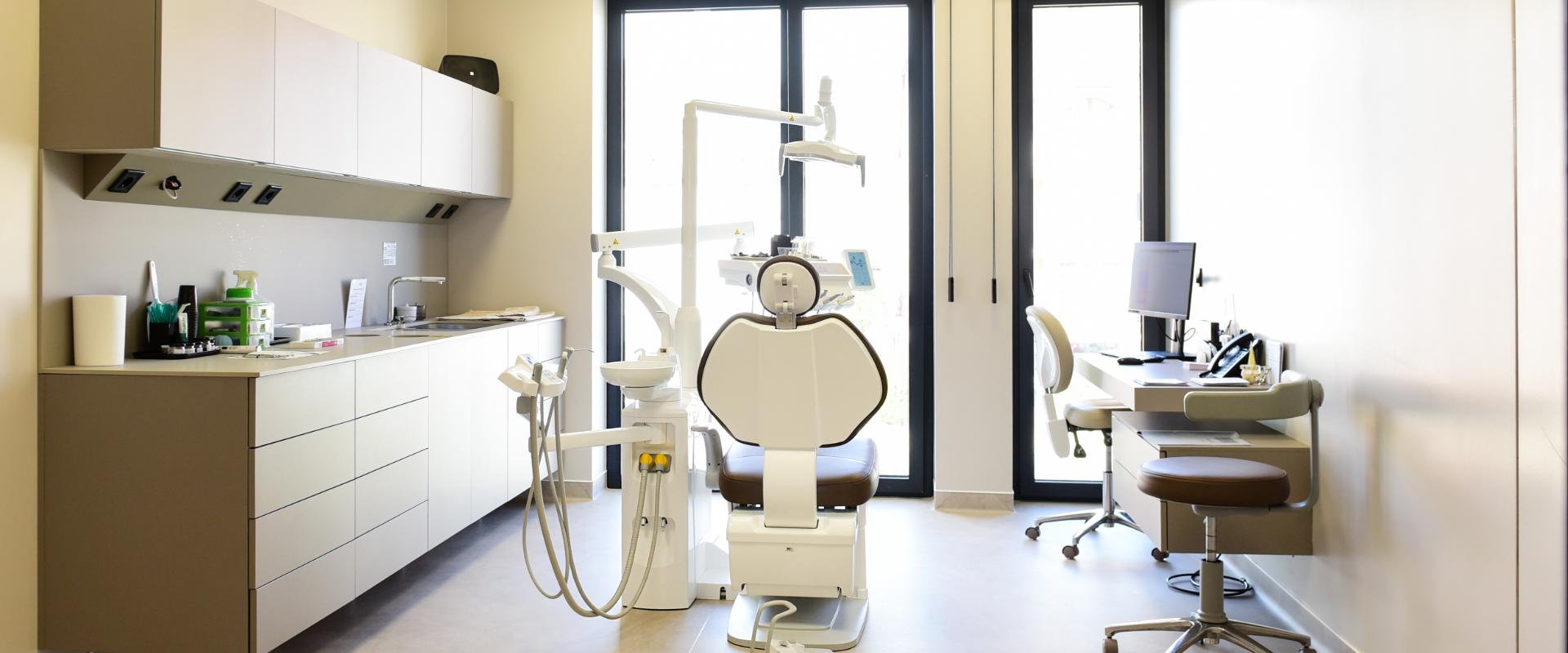 Dr. Fekete J�lia