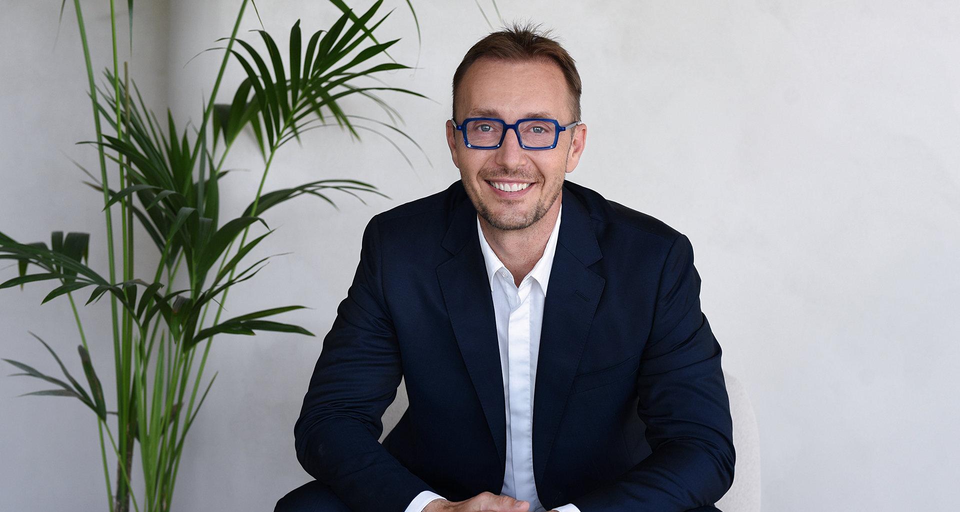 Dr Iv�n Gyula hc. prof.